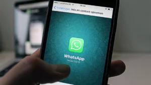 لماذا أصبح واتساب المنصة المفضلة للتسويق الرقمي في عصر الذكاء الاصطناعي؟